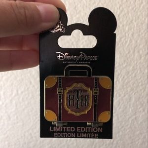 Tower of Terror Finak Checkout Pin